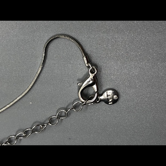 LOFT Necklace - Picture 5 of 5